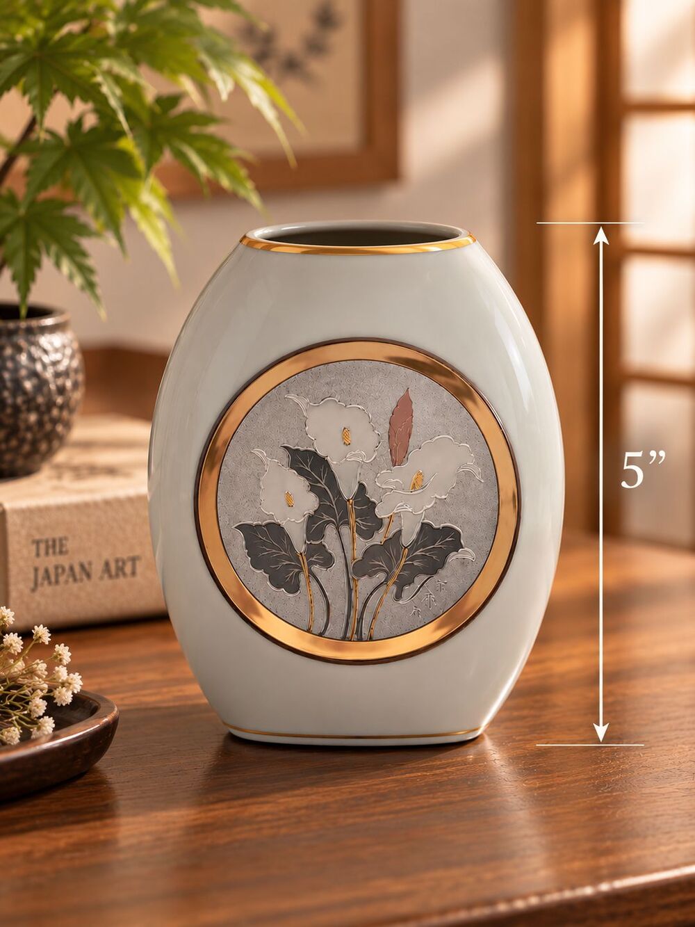 Vintage Japanese Porcelain Vase 5" Calla Lily Floral Medallion Gold Trim Signed